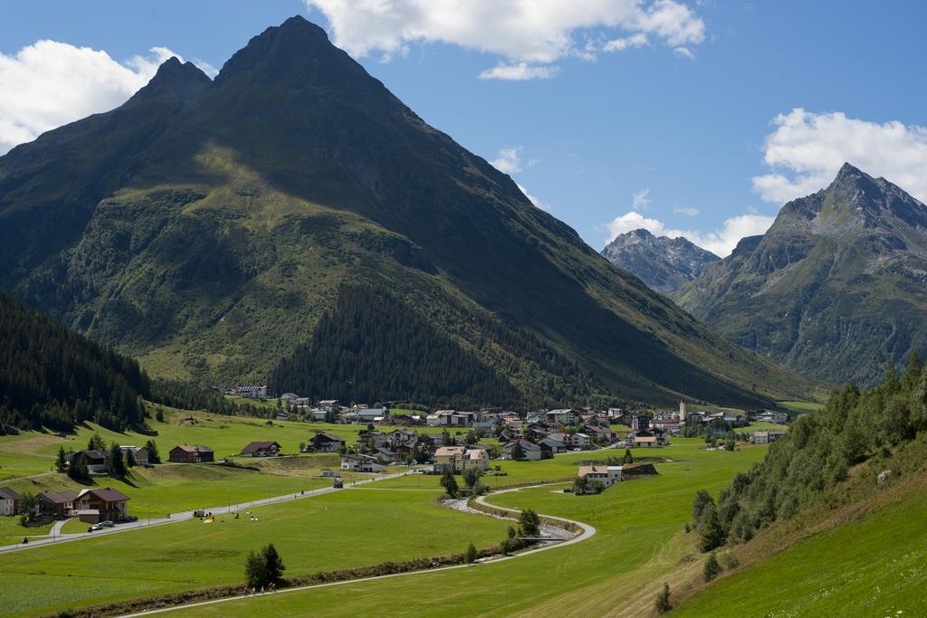 Clubdorf Hotel Alpenrose Galtür Extérieur photo