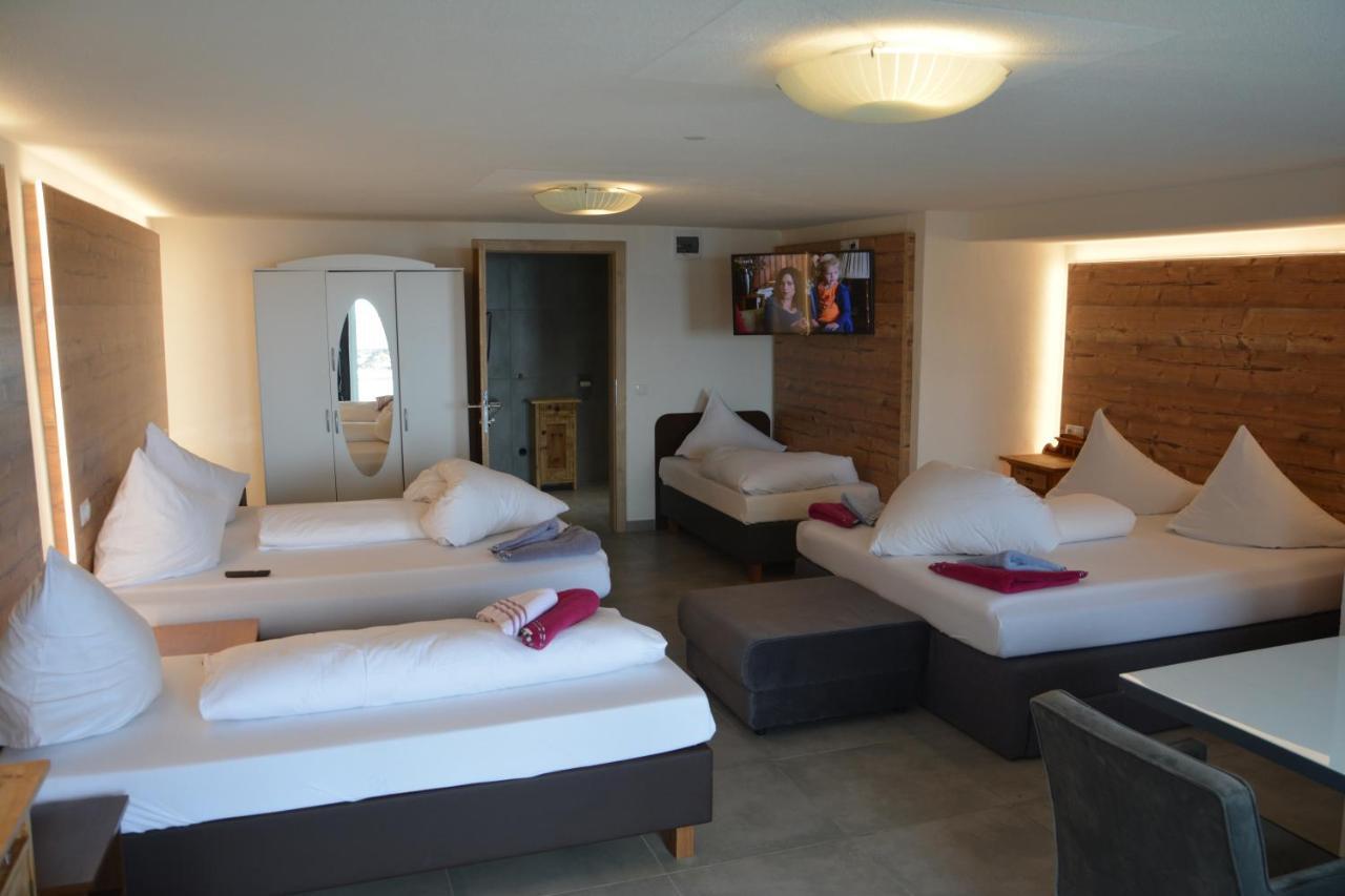 Clubdorf Hotel Alpenrose Galtür Extérieur photo