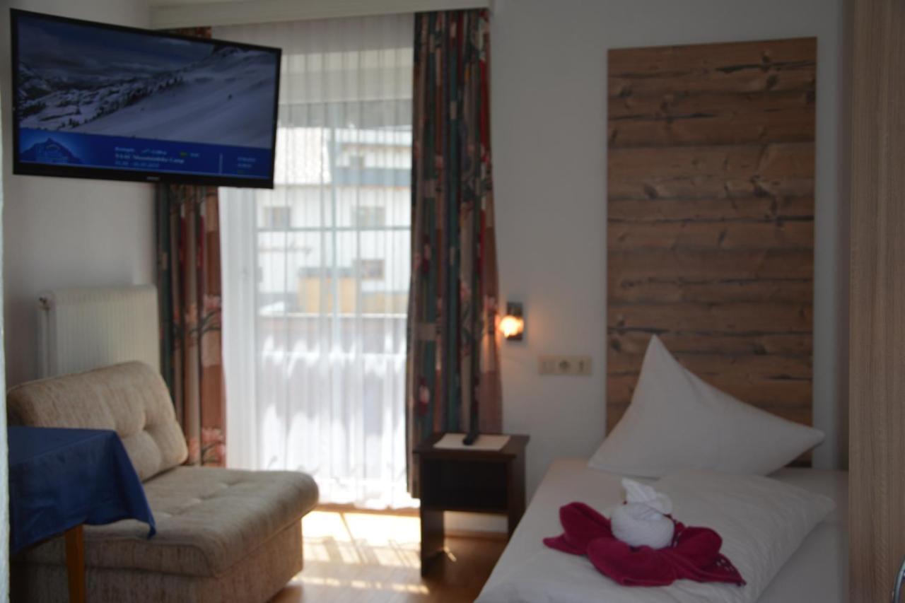Clubdorf Hotel Alpenrose Galtür Extérieur photo
